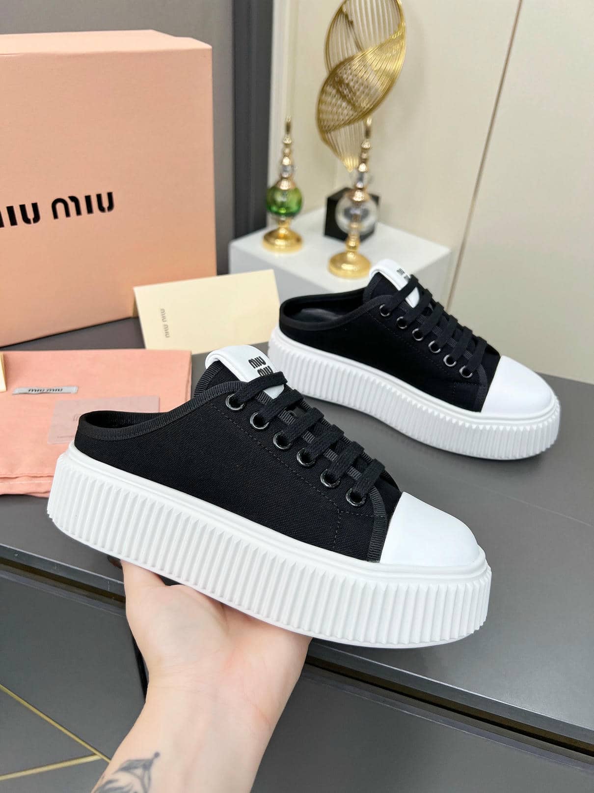 Miu MIu casual sneakers5-2